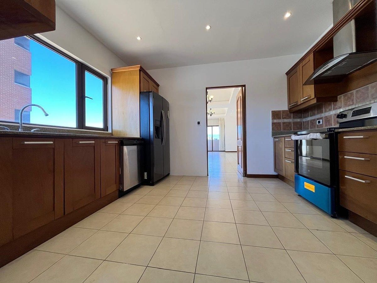 Apartamento en Zona 15, Guatemala, foto 2 de 10