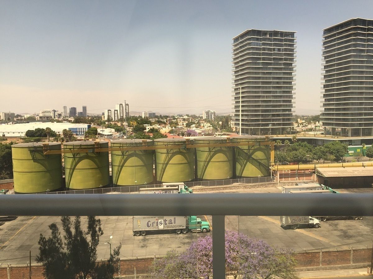 18 of 45: vista del balcon