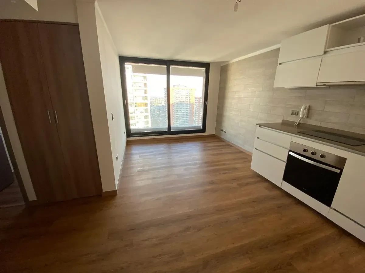 Departamento a pasos de metro Plaza egaña y villa frei
