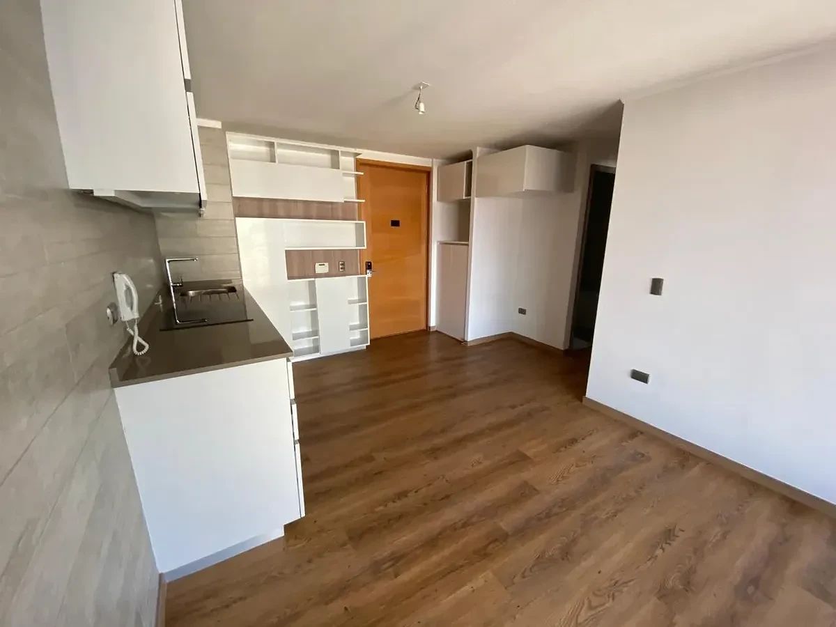 Departamento a pasos de metro Plaza egaña y villa frei