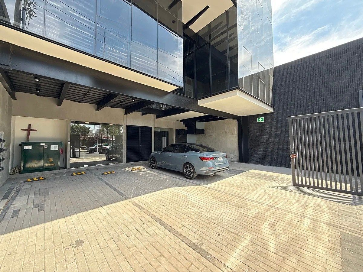 Retail Space in 5 de Febrero, Querétaro, photo 3 of 16