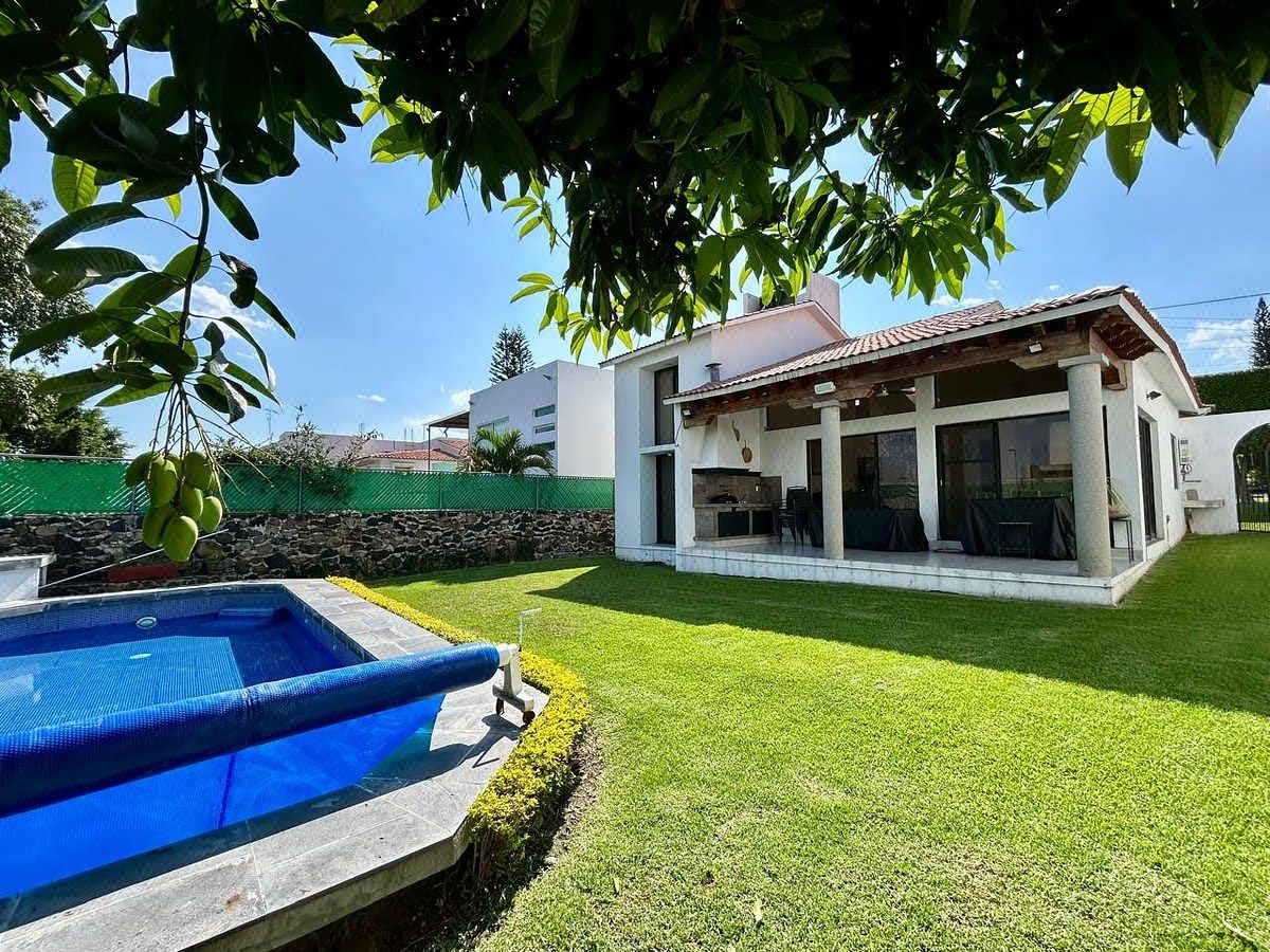 Casa en Venta en Lomas de Cocoyoc, foto 1 de 18