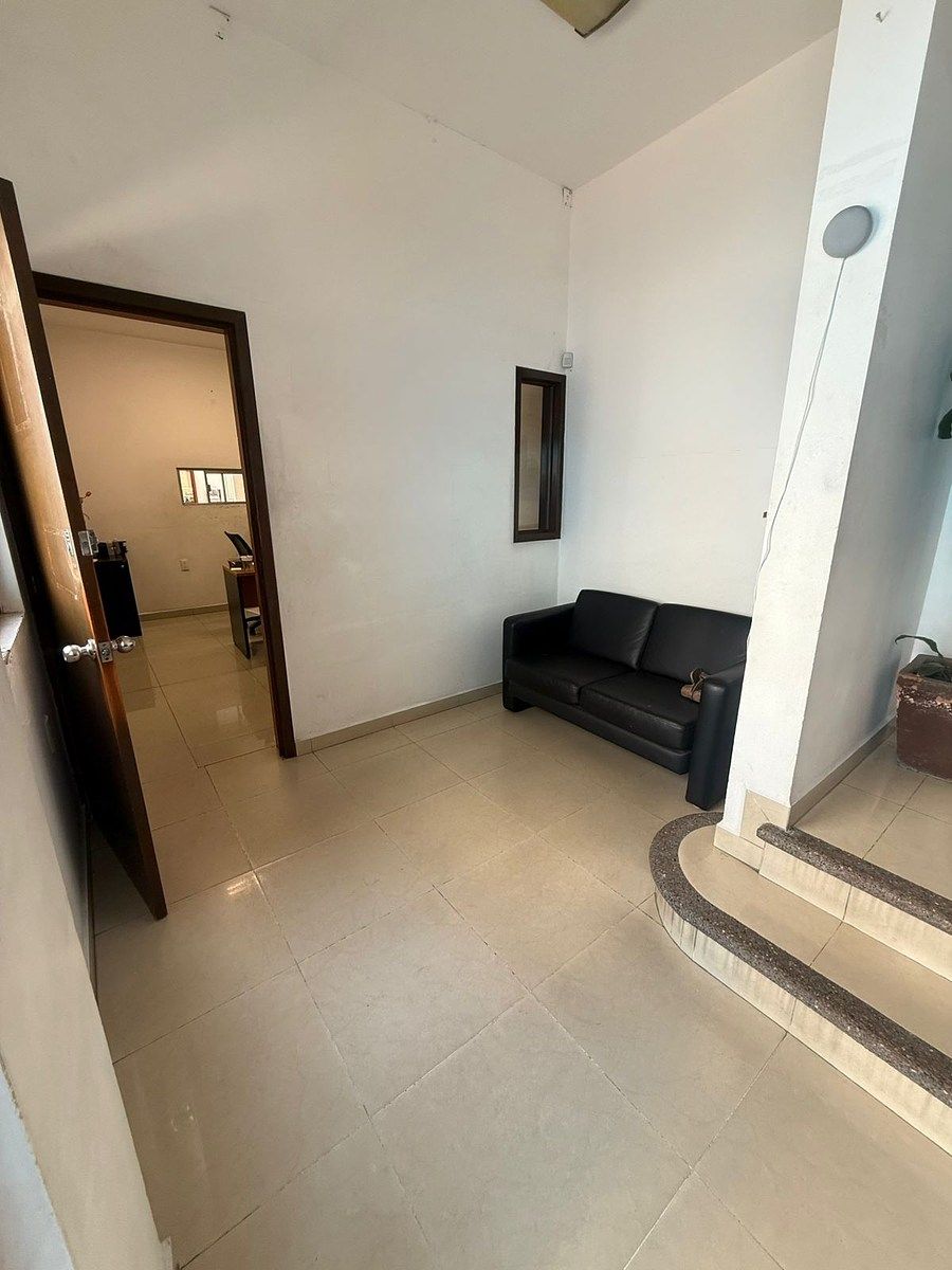 Warehouse for sale, photo 1 of 16