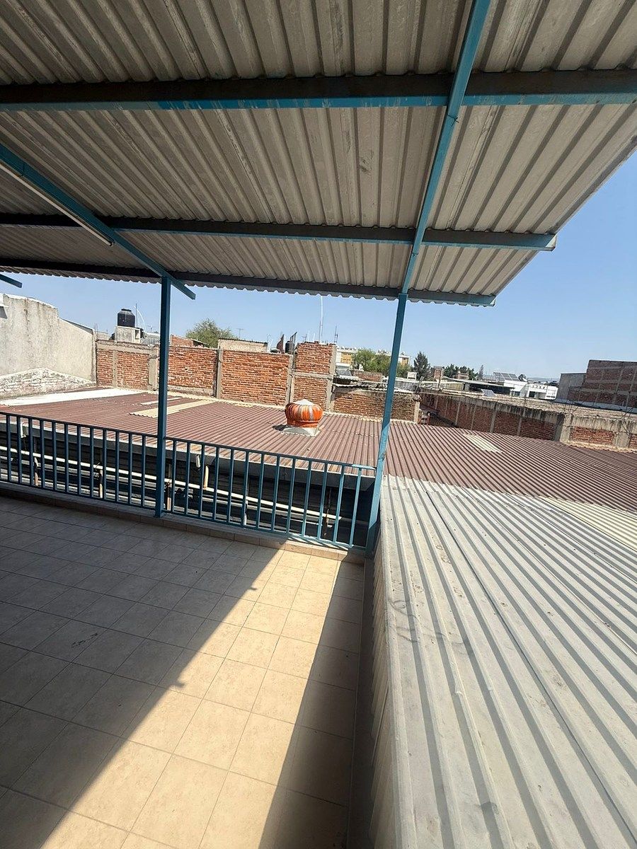 Industrial Warehouse in San Miguel, León, photo 3 of 16