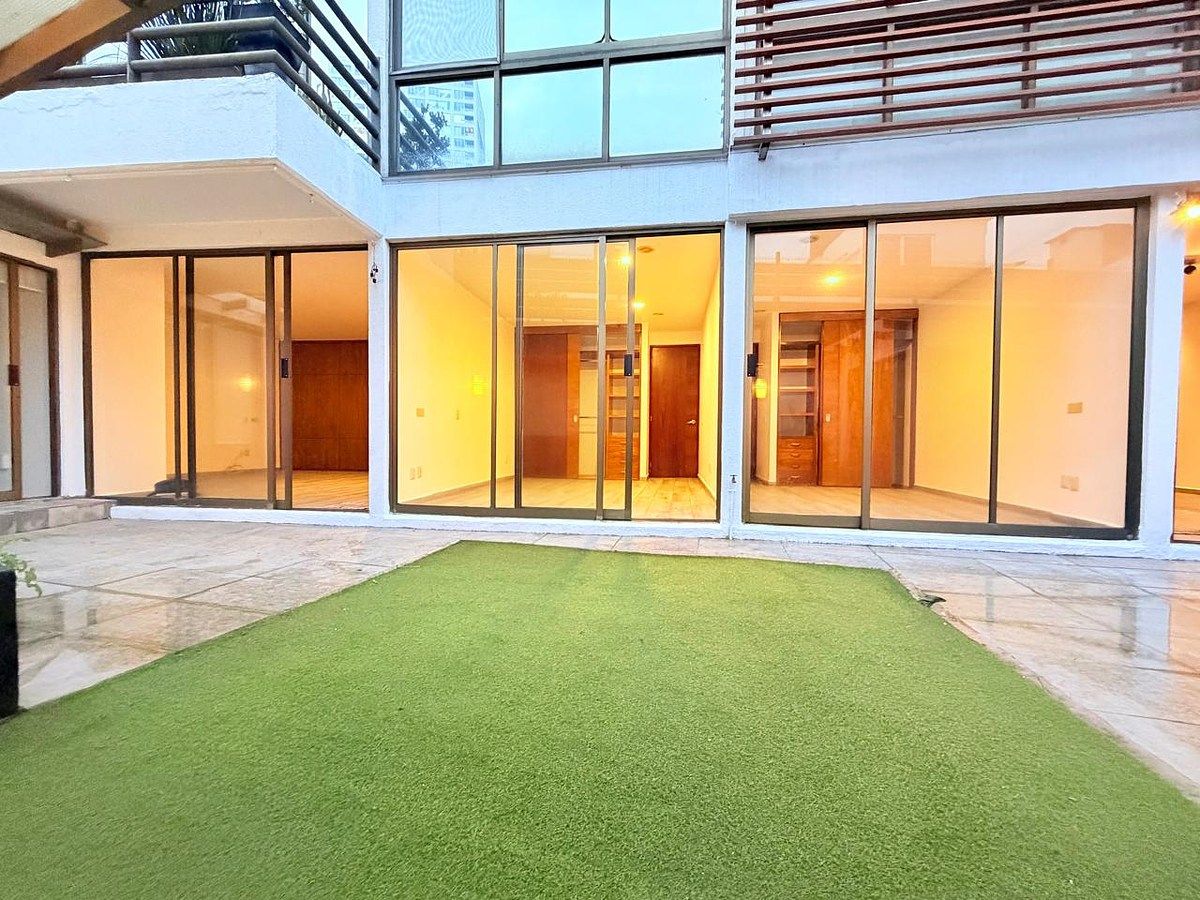 Terraza Jardín, photo 2 of 25
