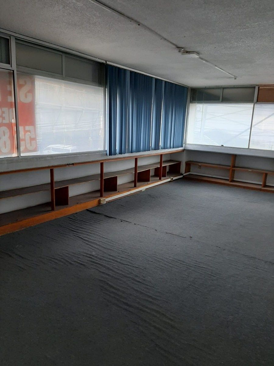 3 de 12