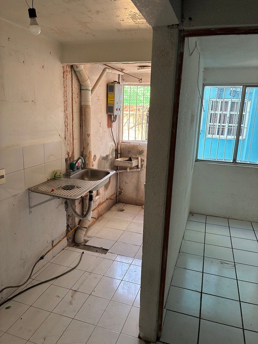 Cocina y área de lavado, photo 8 of 12