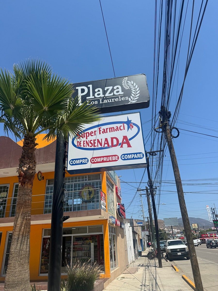 3 de 8