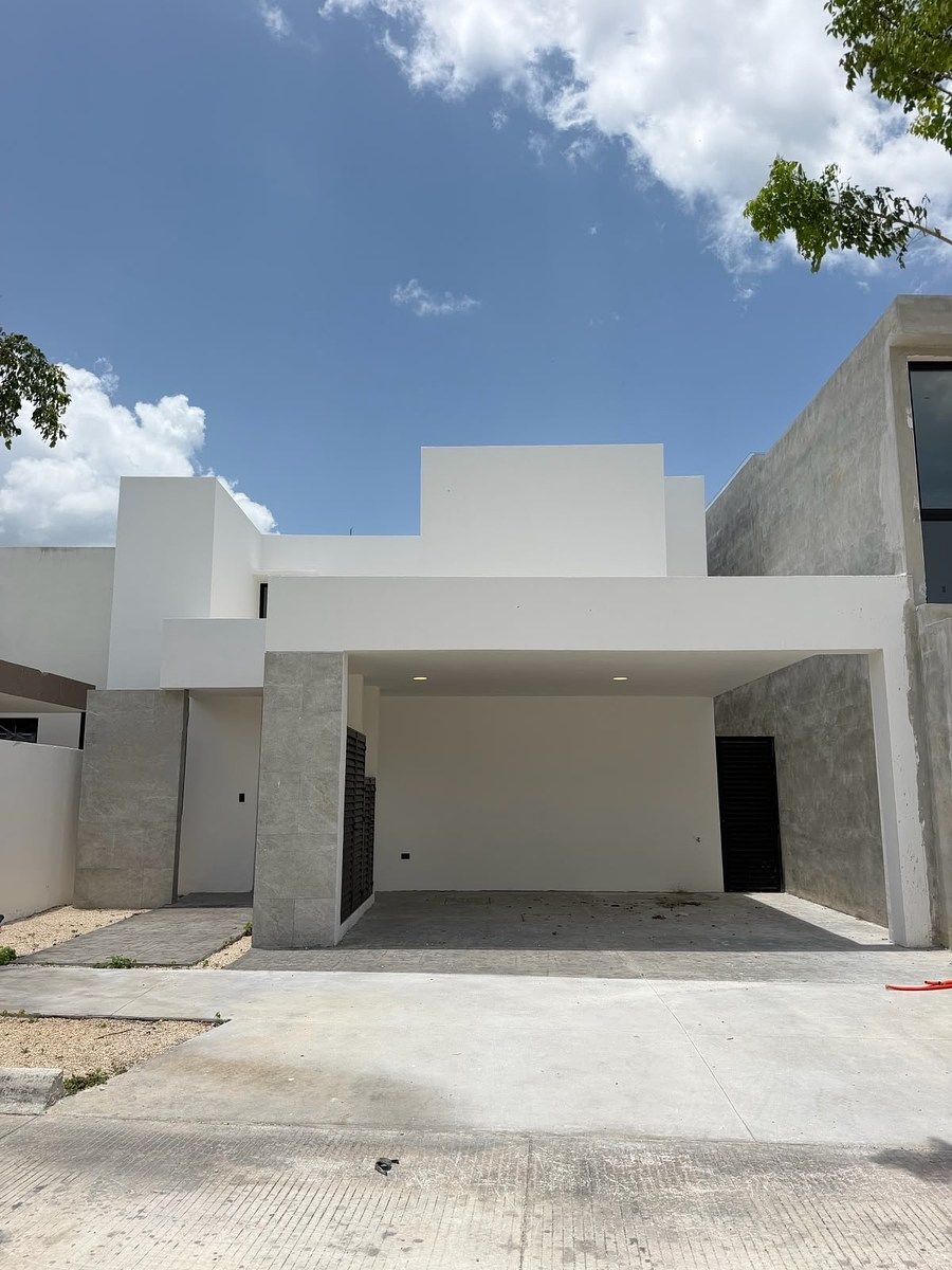ESTRENA CASA EN CARRETERA MERIDA - PROGRESO, foto 1 de 35