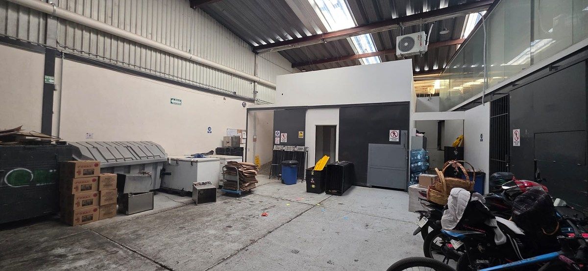 Bodega industrial en Ciudad Granja, Zapopan, foto 6 de 11