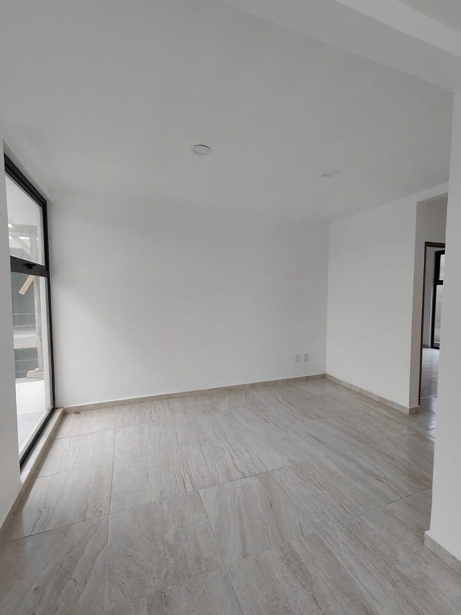 15 of 27: RECAMARA SEC 1 CON CLOSET Y BAÑO