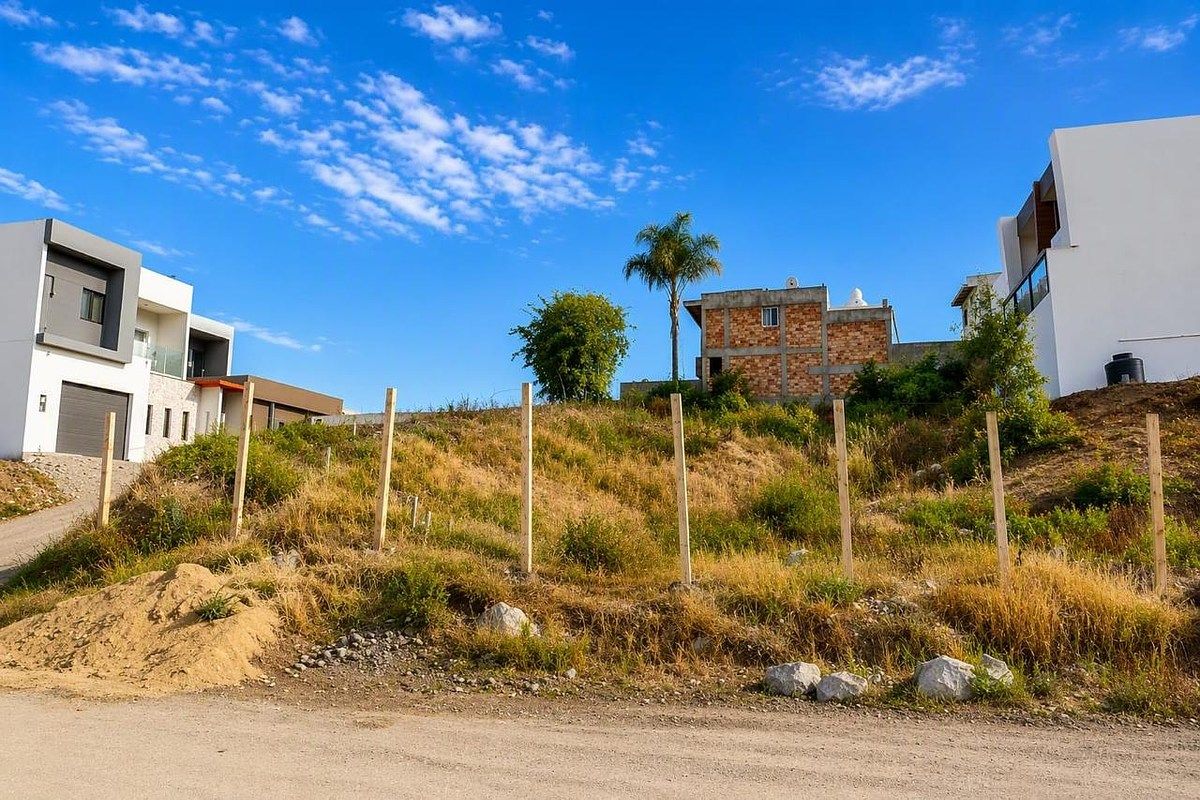 Amplio Terreno en Venta en Fracc. Las Palmas III, foto 1 de 9