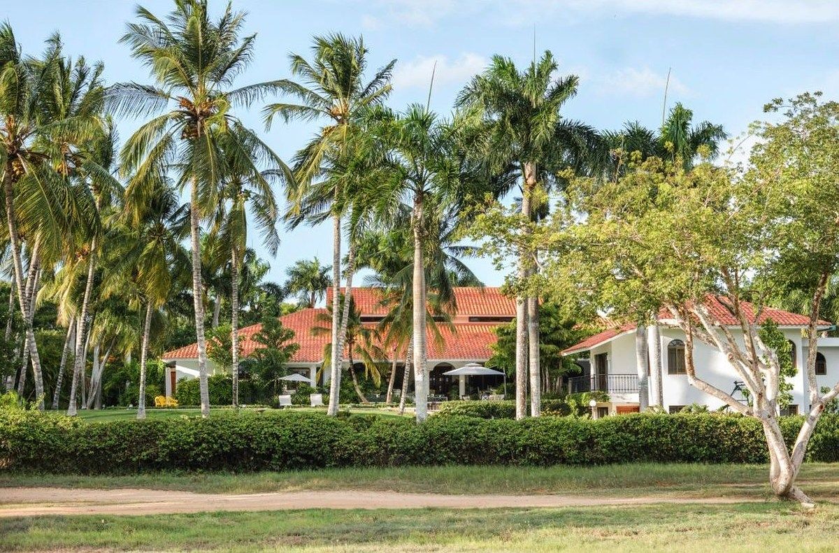 Vista al Golf, Exclusiva villa clásica CDC, foto 1 de 22