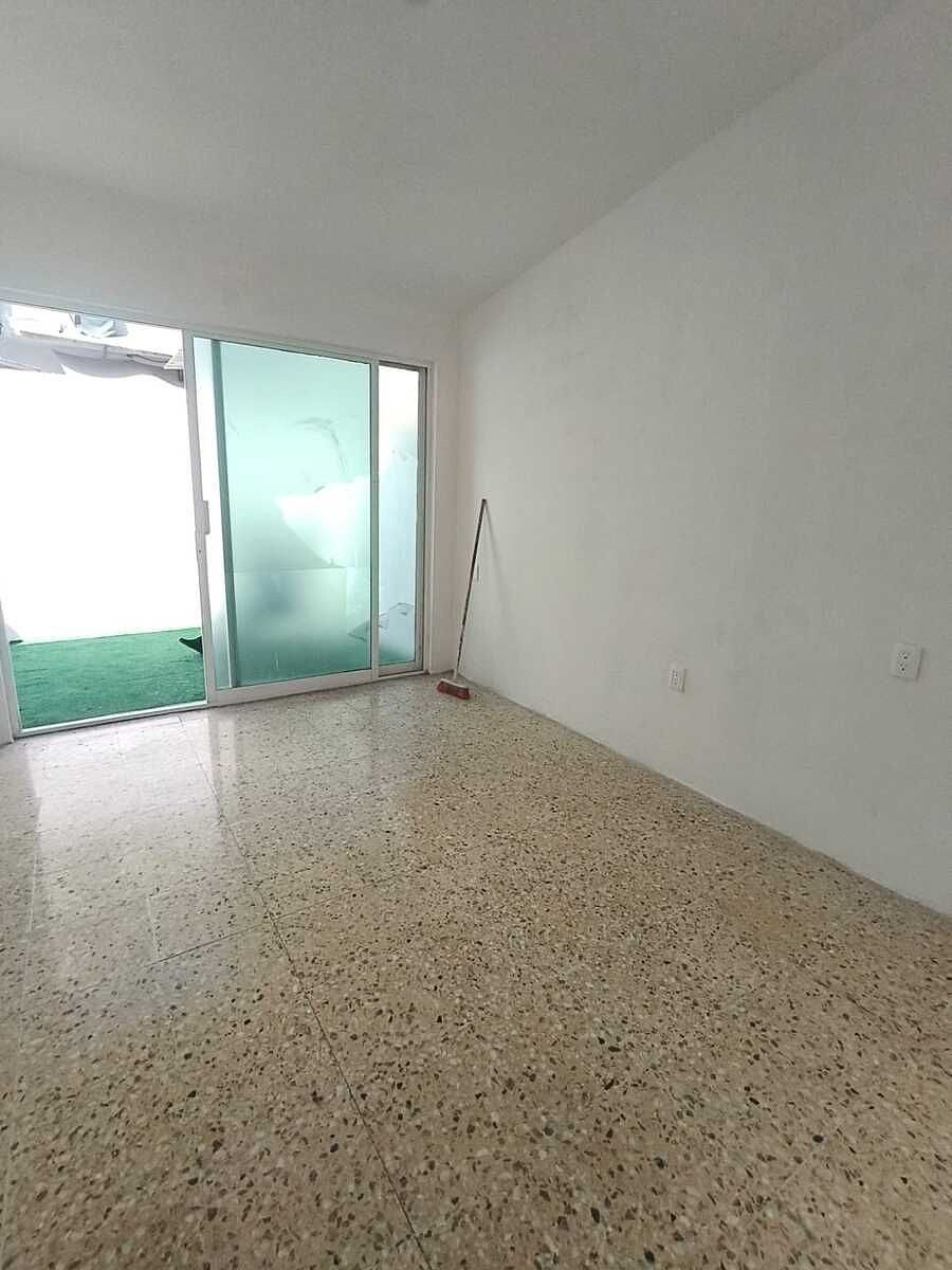 3 de 9