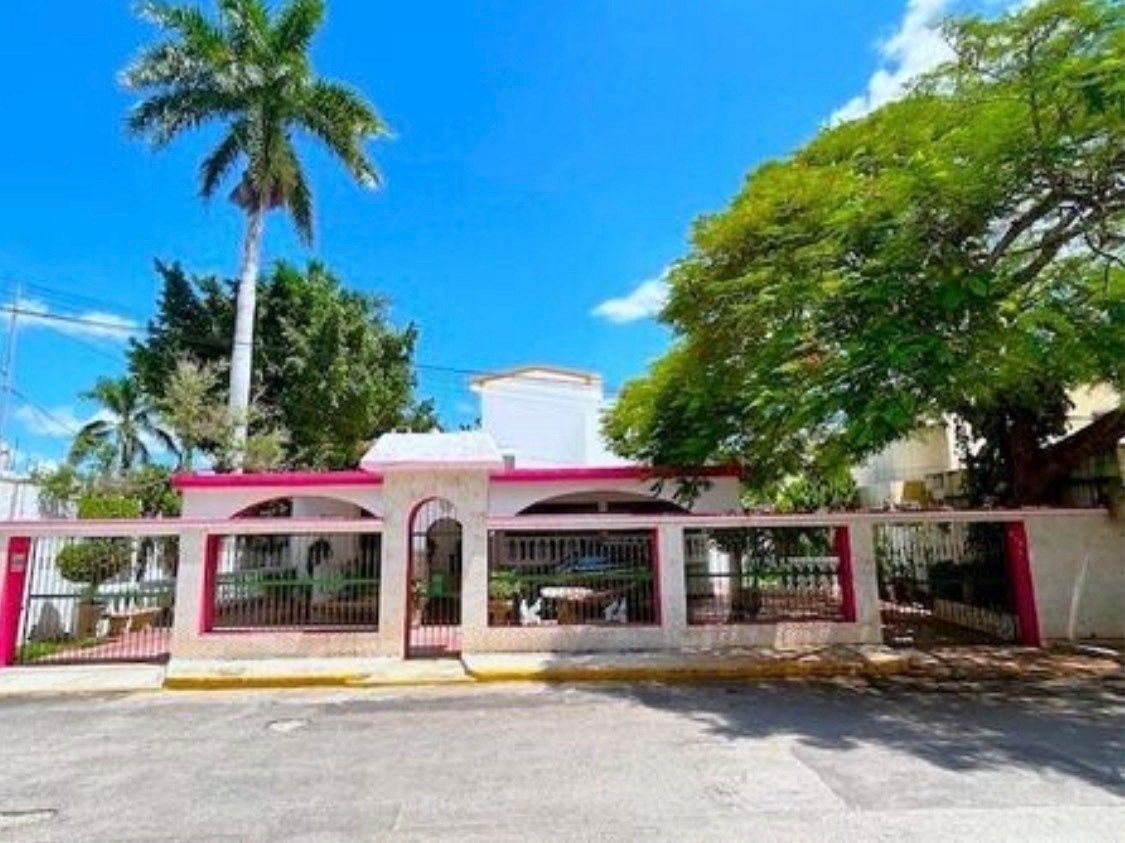 2 de 15: Fachada