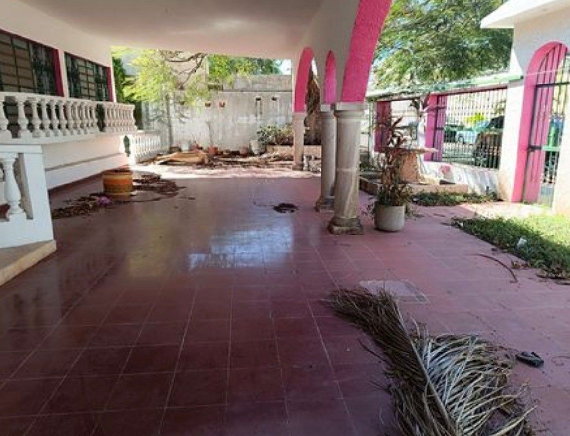 4 de 15: Terraza frontal