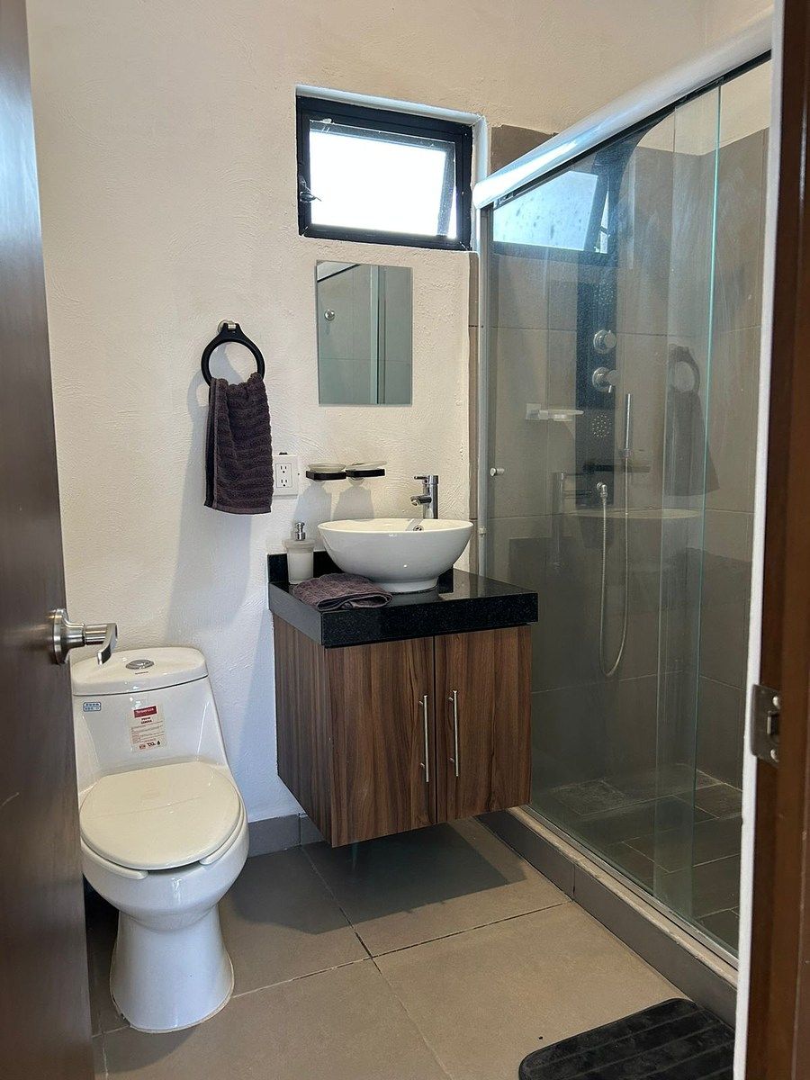 3 de 13: Baño planta baja