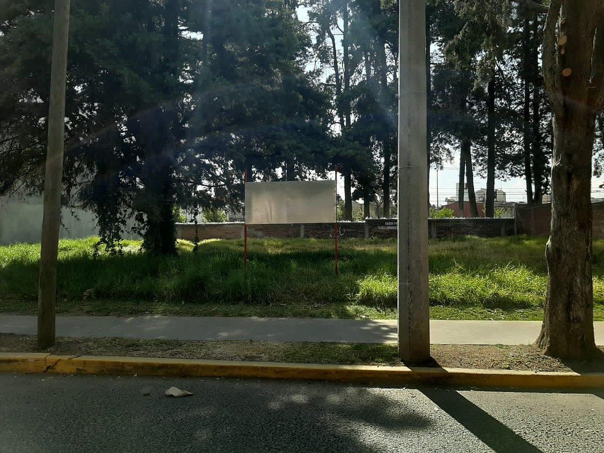 Terreno en Venta en Club de Golf San Carlos Metepec