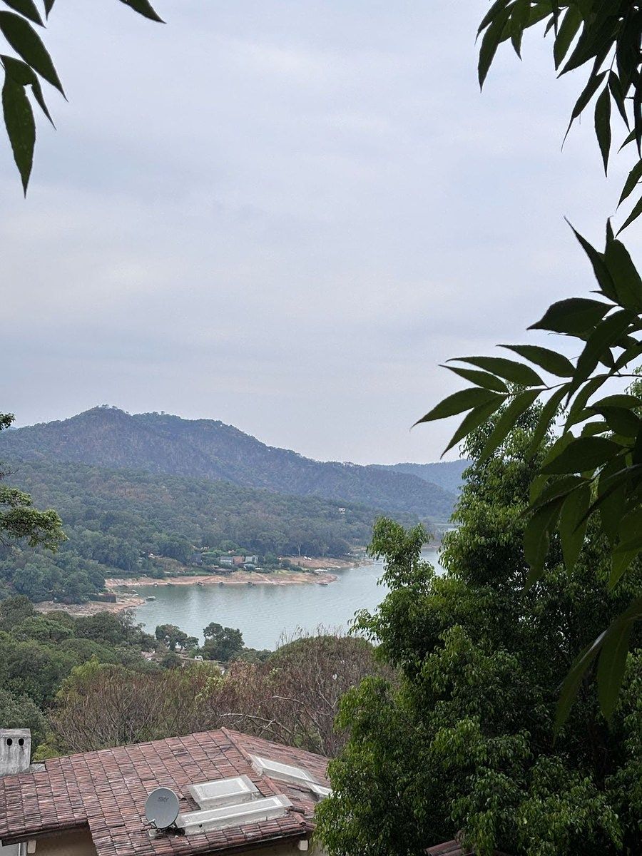 Terreno en Venta- Carretera Valle de Bravo - los Saucos