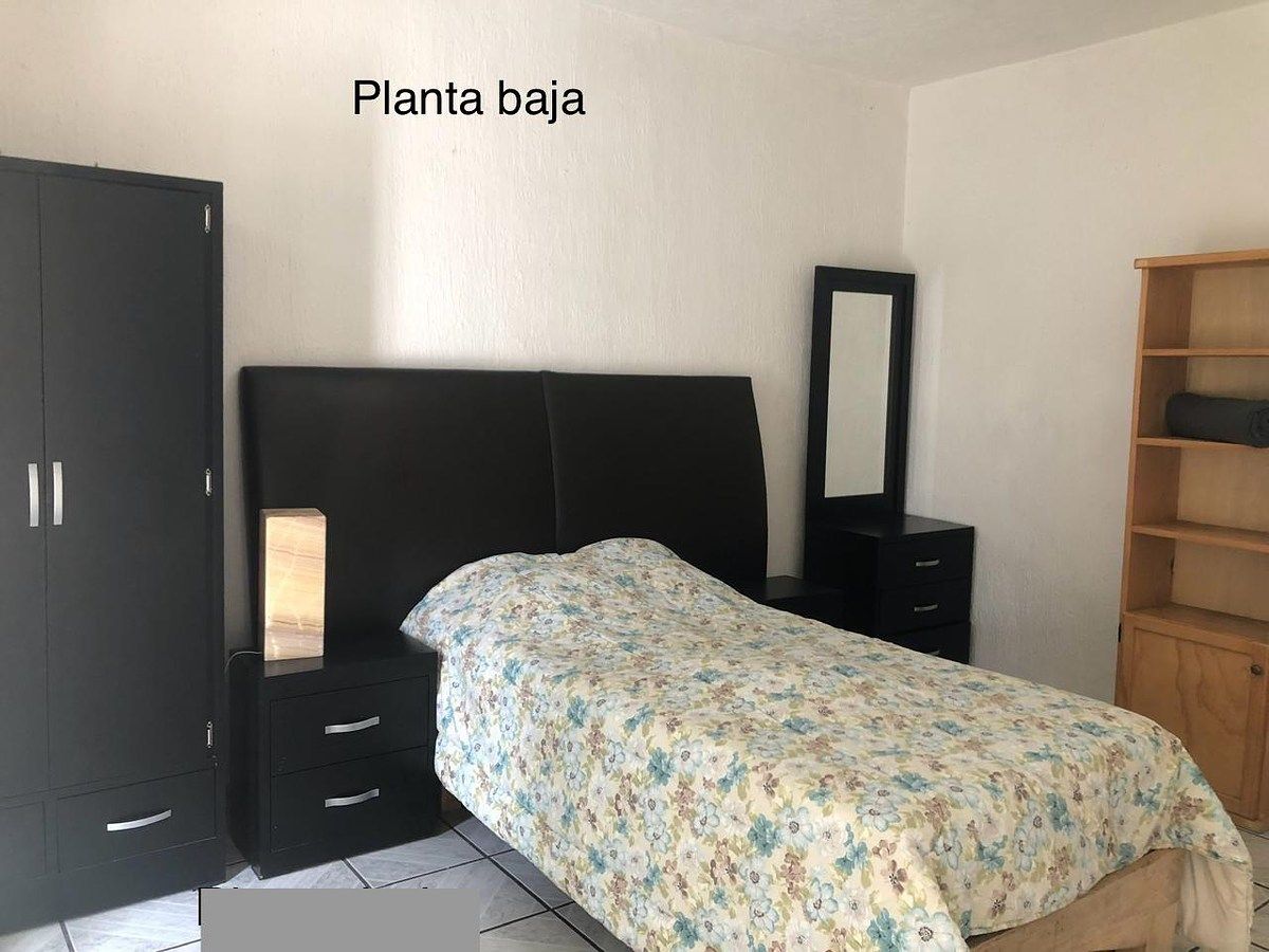 9 de 32