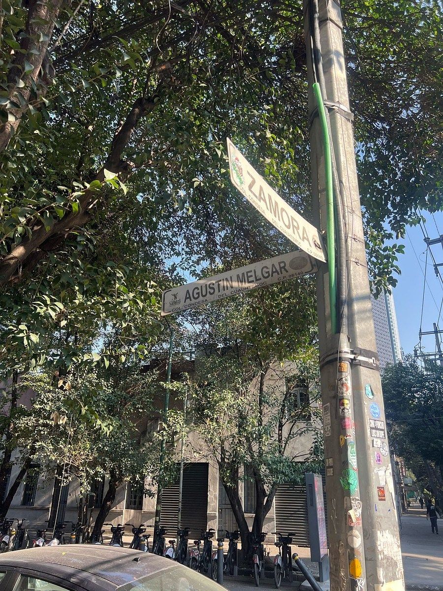 27 de 33