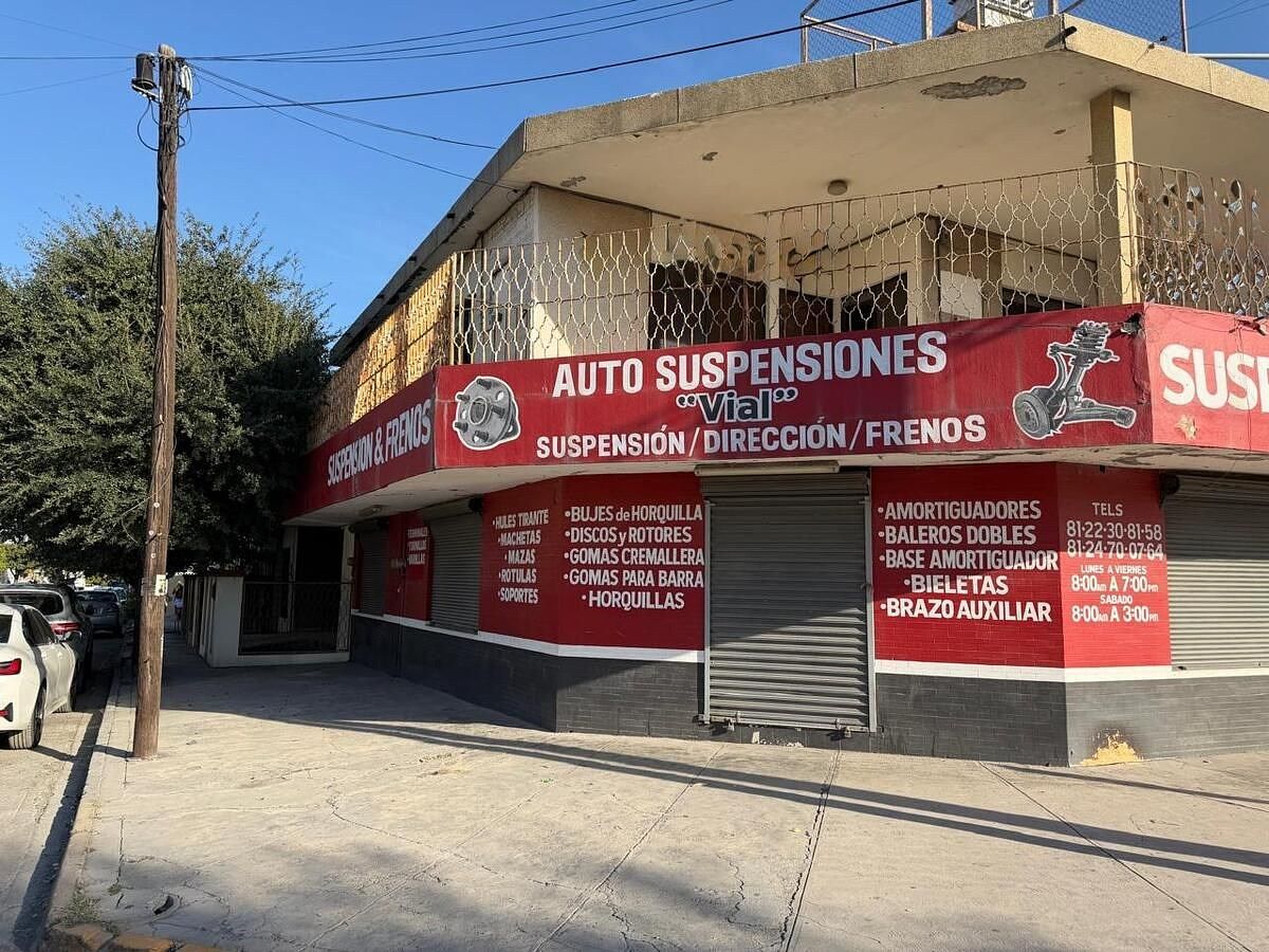 LOCAL COMERCIAL COM CASA RESIDENCIAL VISTA BONITA, foto 1 de 23