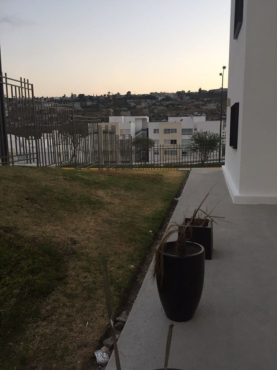 25 de 27