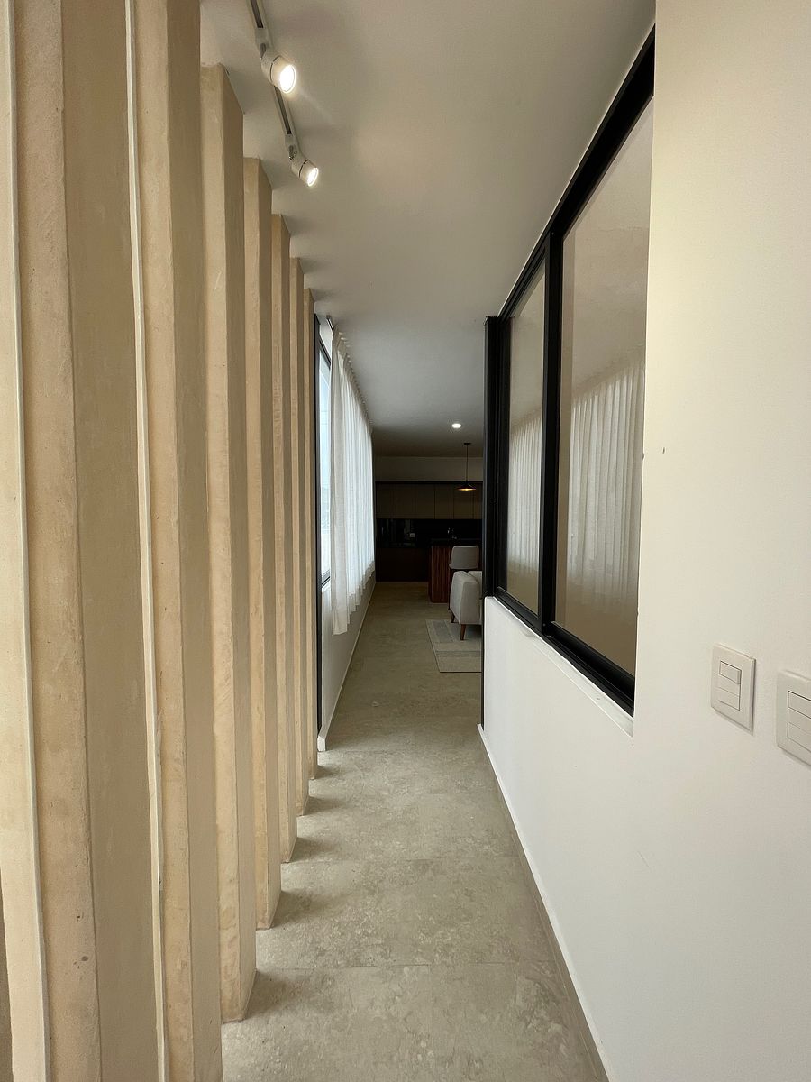 2 of 42: DEPARTAMENTO MUESTRA