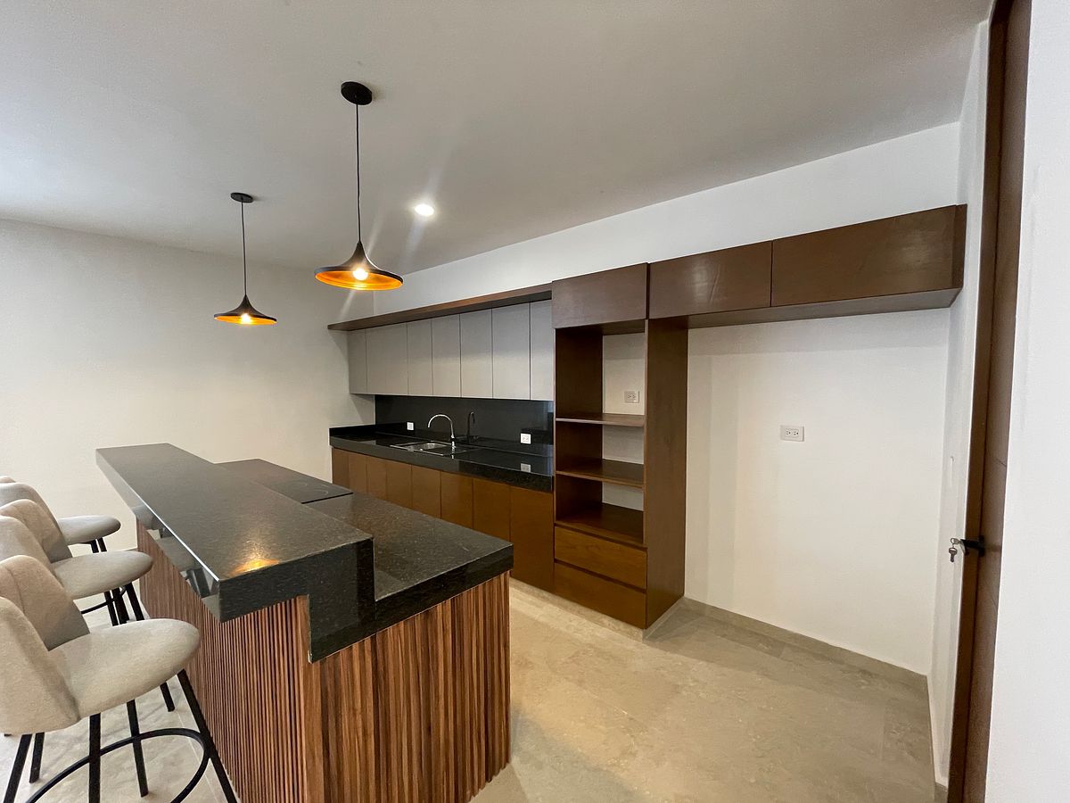 7 of 42: DEPARTAMENTO MUESTRA