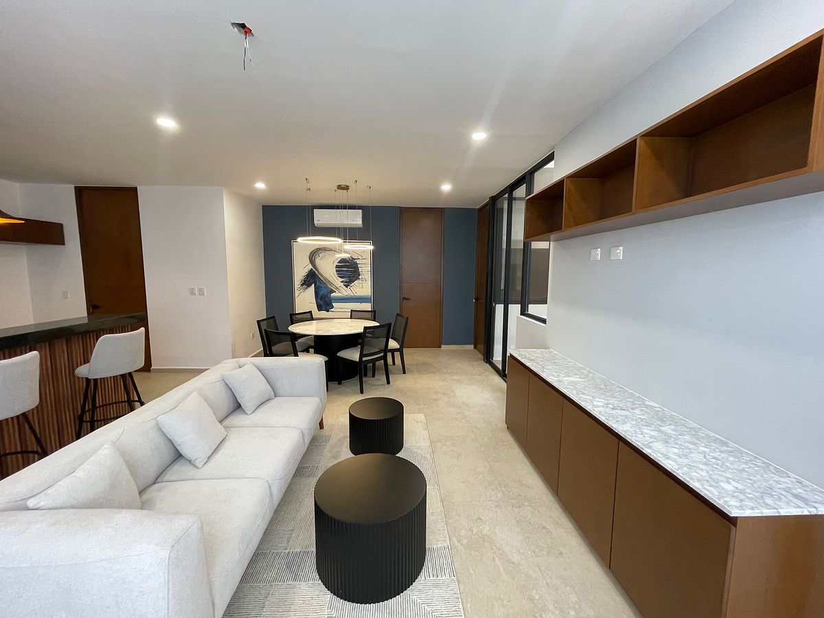 12 of 42: DEPARTAMENTO MUESTRA