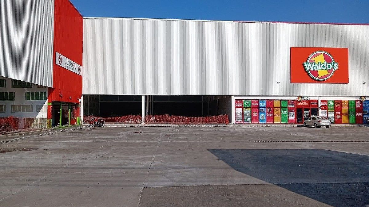 Local en centro comercial en Tejalpa, Jiutepec, foto 2 de 8