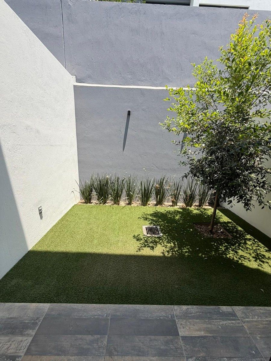 CASA EN VENTA EN LOS ROBLES - foto 5