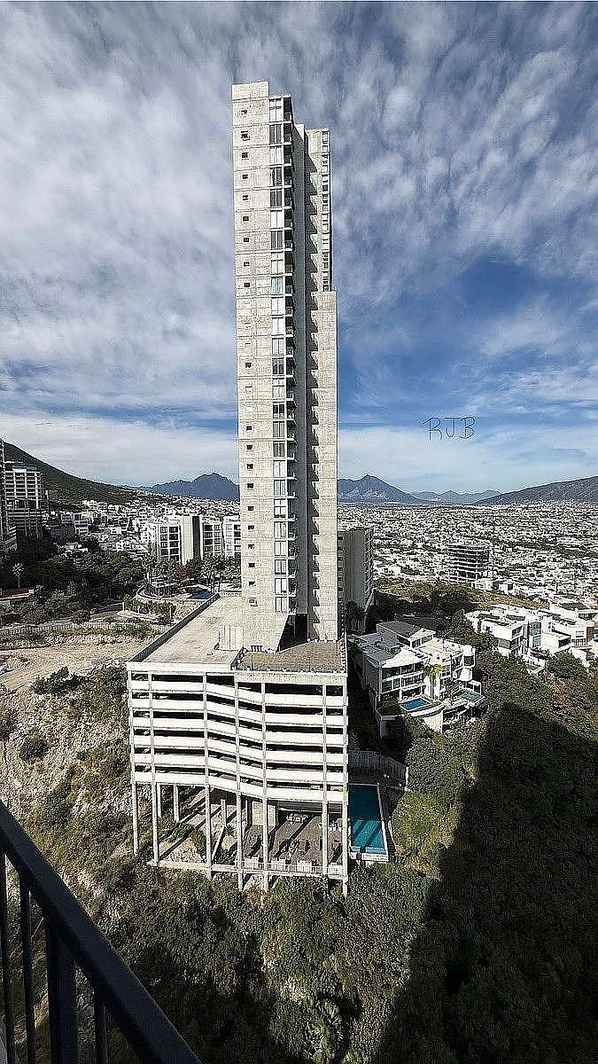 26 de 31