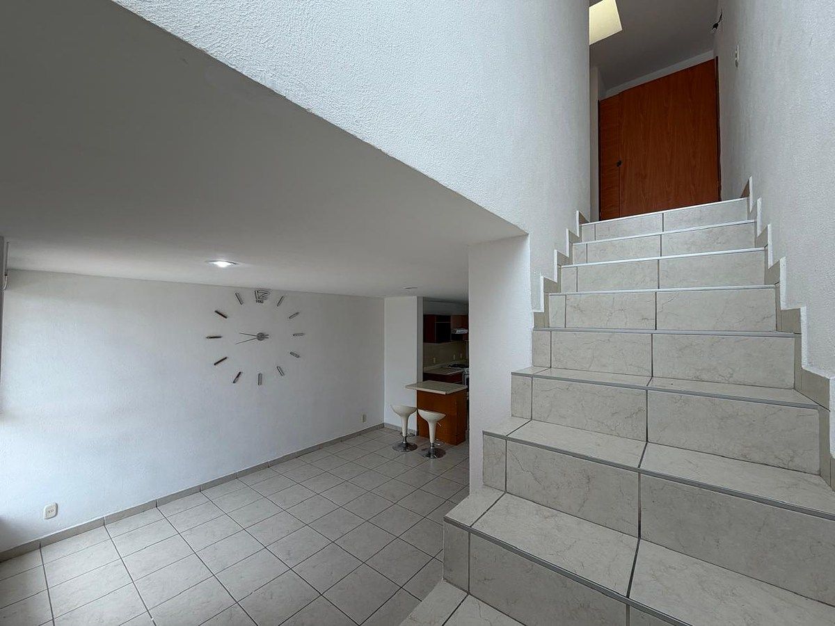 House in Parques del Palmar, Tlaquepaque, photo 16 of 43
