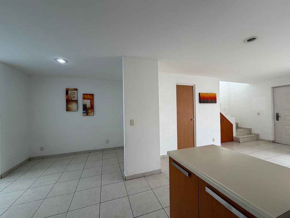 House in Parques del Palmar, Tlaquepaque, photo 35 of 43