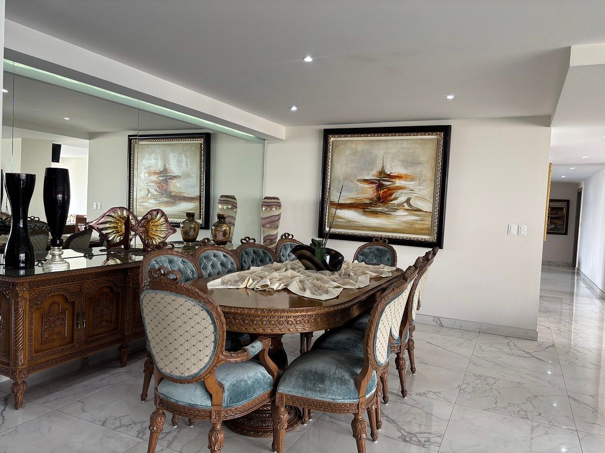 8 de 23: Comedor
