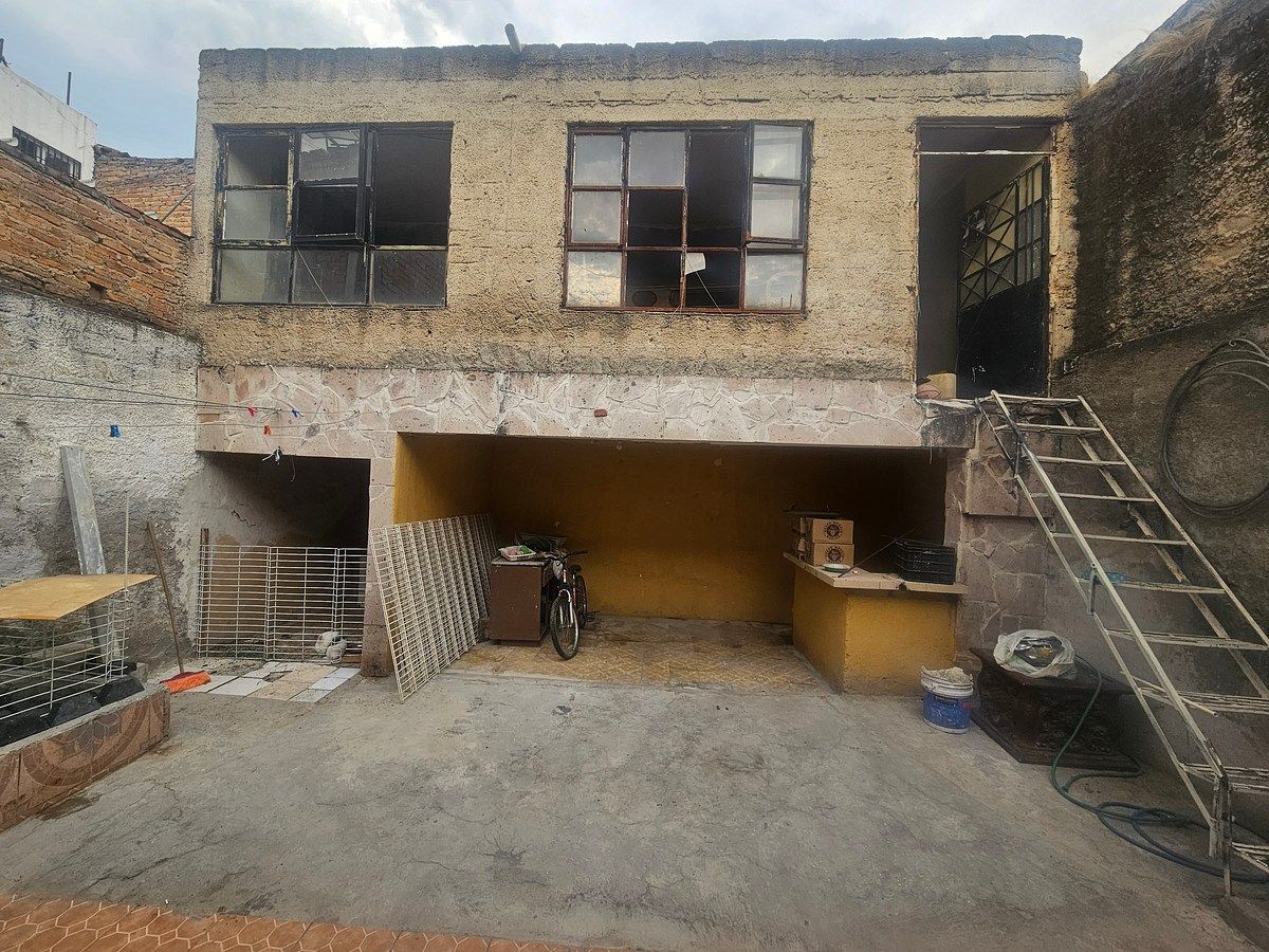 9 de 17: Cuarto independiente en terraza