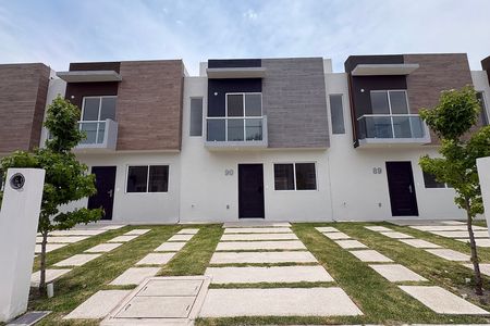 ✨ CASA NUEVA EN RENTA | MODELO ZAFIRO ✨