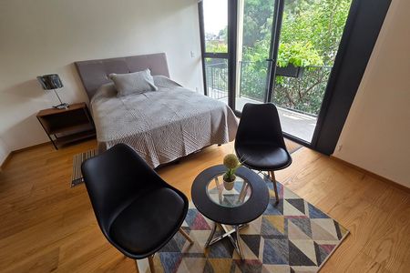 LOFT EXTERIOR NOVO MOBILIADO E EQUIPADO PARA ALUGUEL COM VARANDA E AMENIDADES