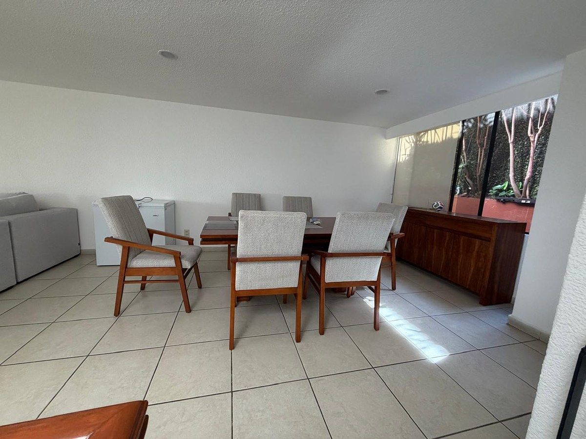 20 of 29: Comedor