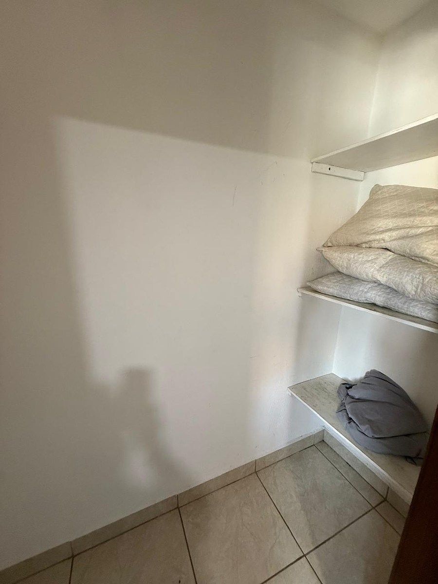 32 de 34
