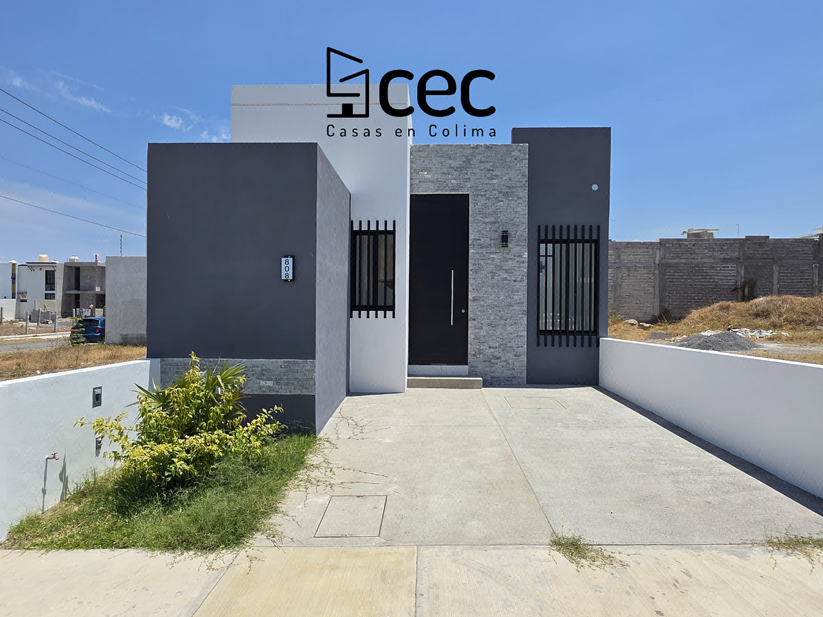 Casa en Venta 2 Recámaras, 2 Baños, Cochera para 1 Auto