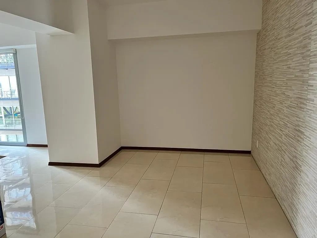 4 de 8
