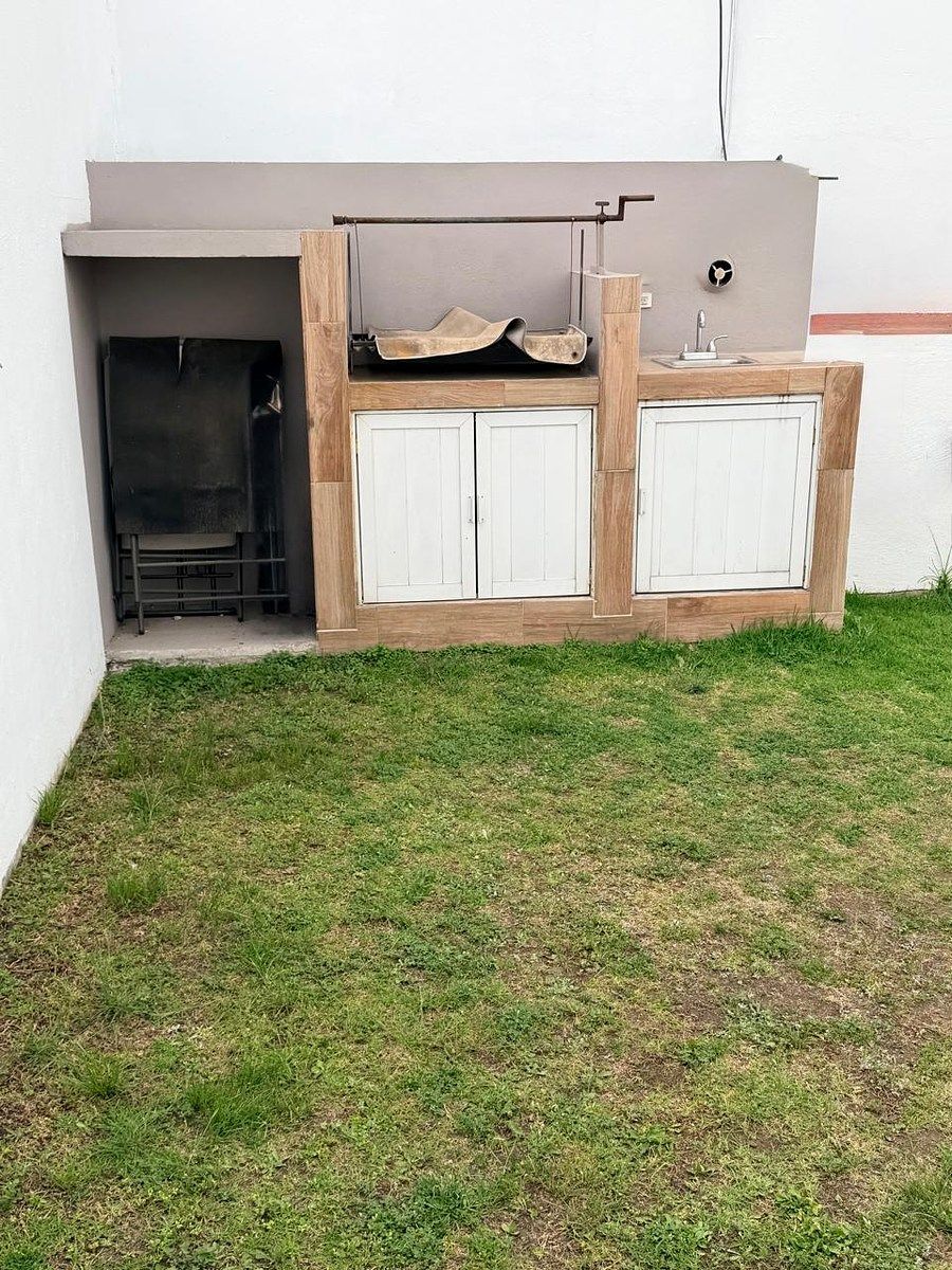 Venta casa en Bélgica con excedente de terreno en Residencial Lago Esmeralda - foto 5