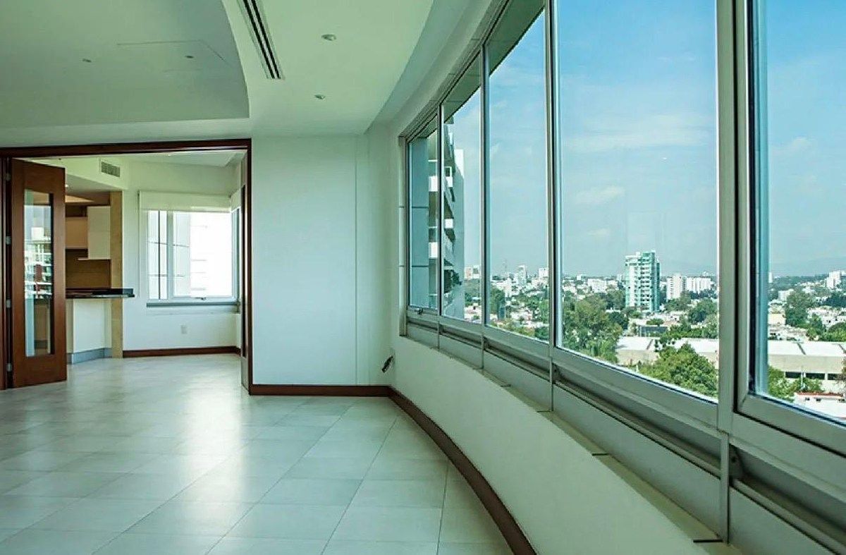 8 de 26: Vista desde sala a antecomedor