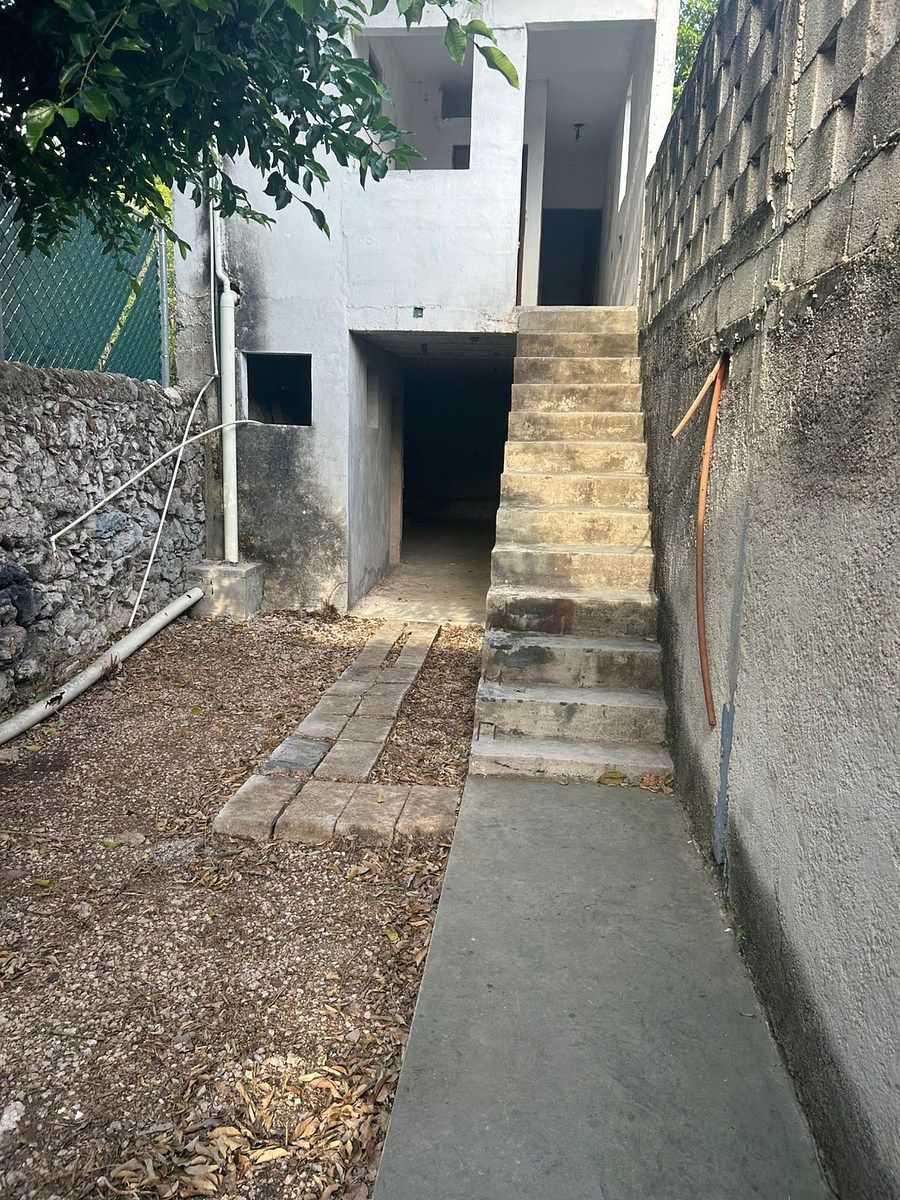 8 de 25