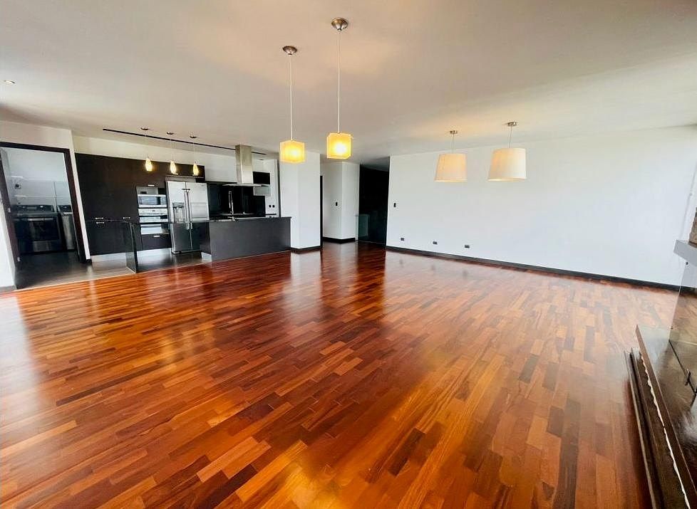 Apartamento en Zona 15, Guatemala, foto 2 de 13