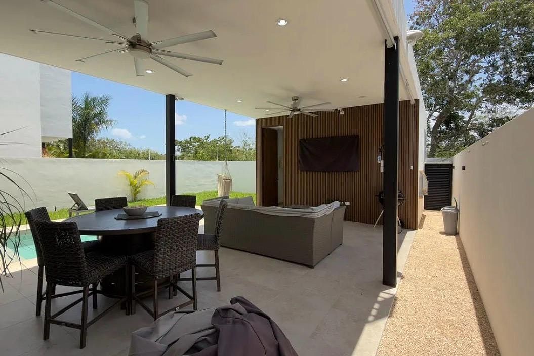 House in Gated Community in Komchen, Mérida, photo 2 of 24