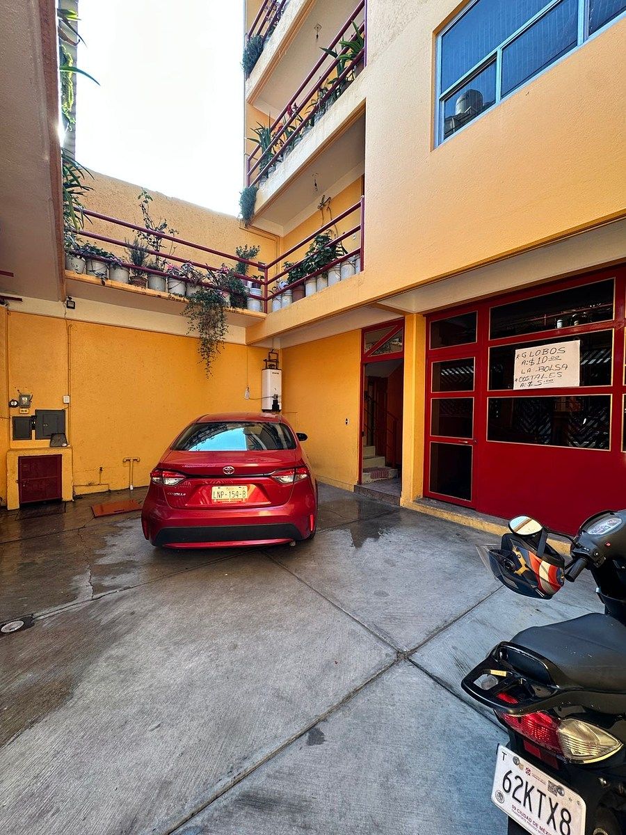 3 de 10: Estacionamientos