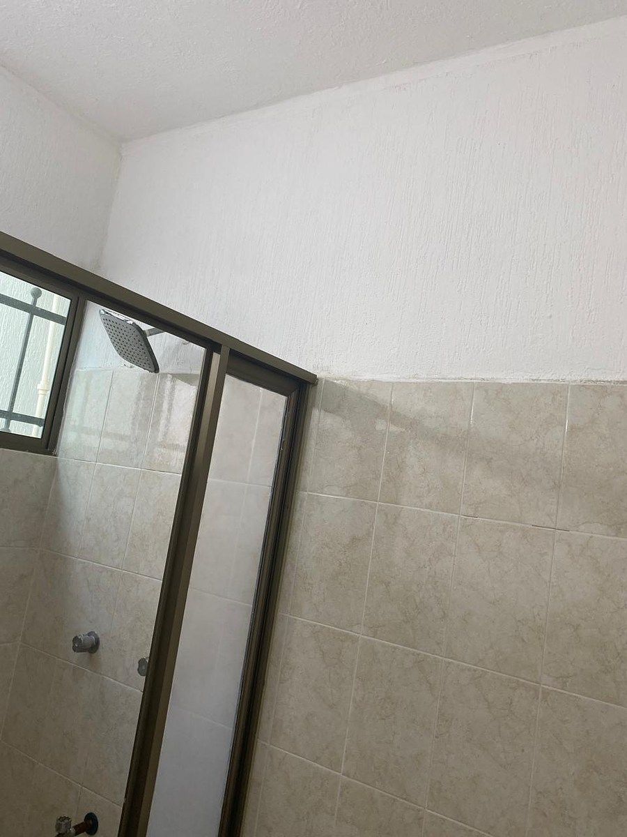 4 de 5: Baño